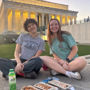 How to Travel, Work, and Actually Grow From It: Turning Experience Into Skills That Matter Young adult gaining professional and life skills through a structured travel-and-work experience.