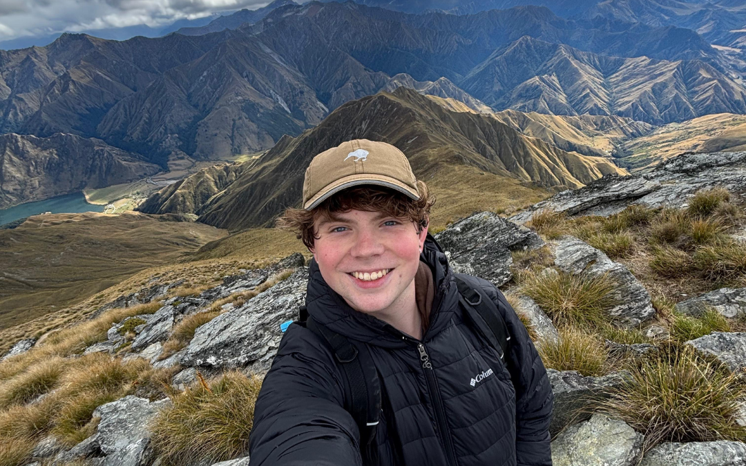 How to Travel the U.S. Before You Turn 22 (And Actually Get Paid to Do It)